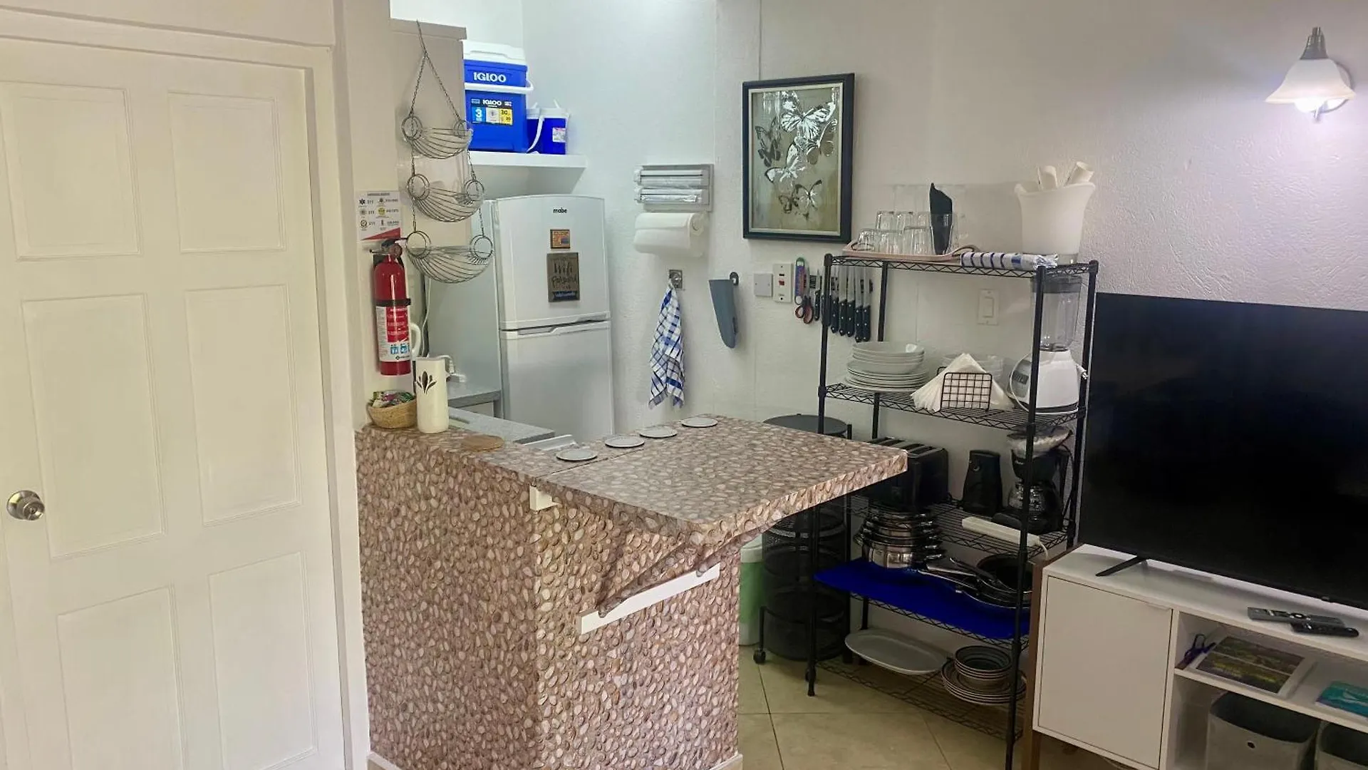 סנט ג'יימס West Coast 1 Bedroom Apartment 66 - Close To Beach